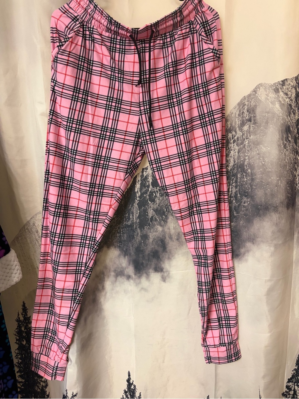 Women’s Pink Plaid Jogger Pajama Pants